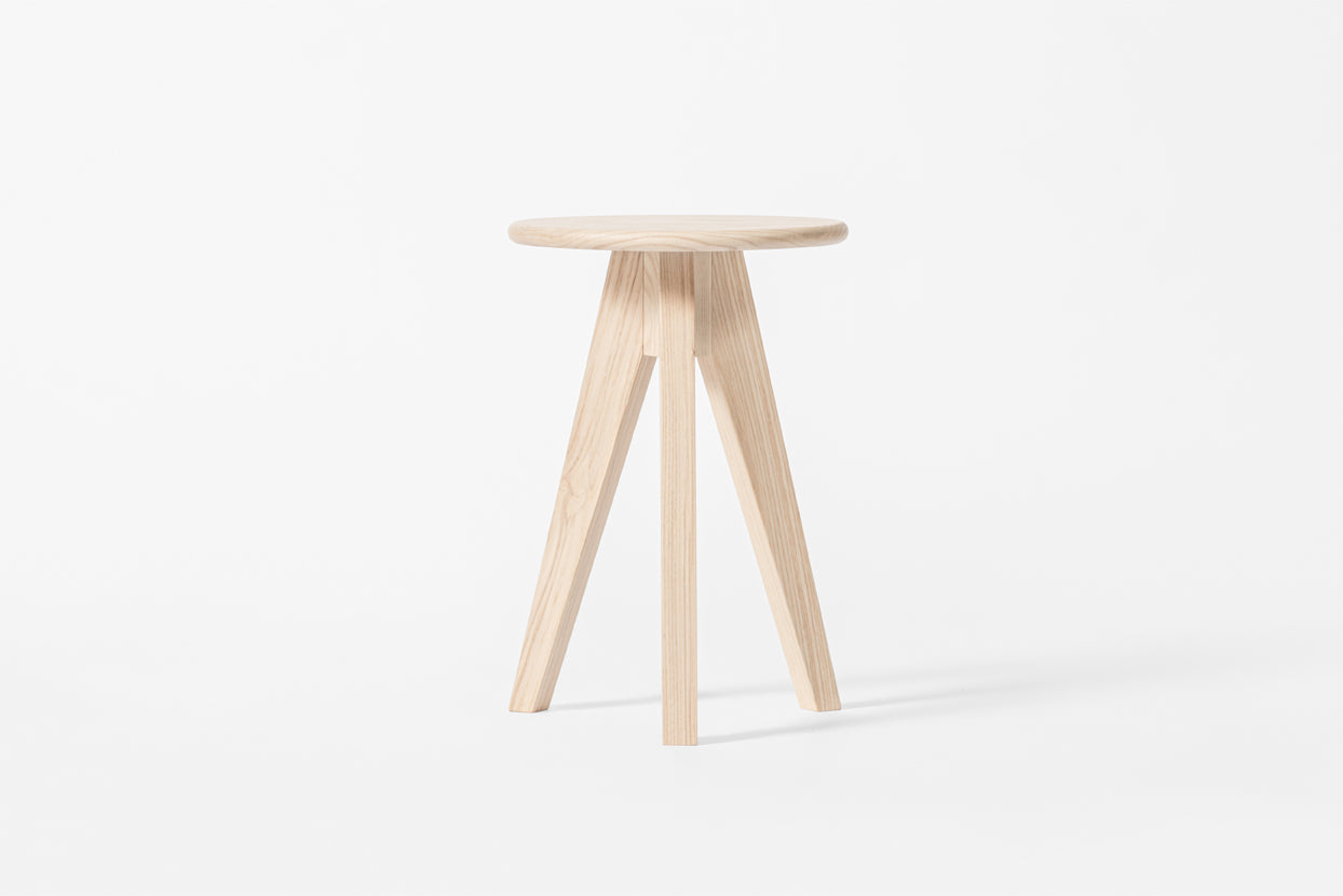 MITSUKI STOOL -WHITE ASH-