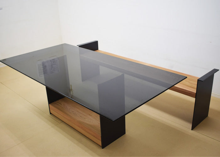 Sii DINING TABLE | 家具産地大川発の国産家具ブランドSHIKI | 株式