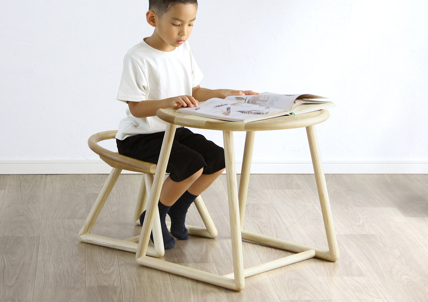 totte TABLE